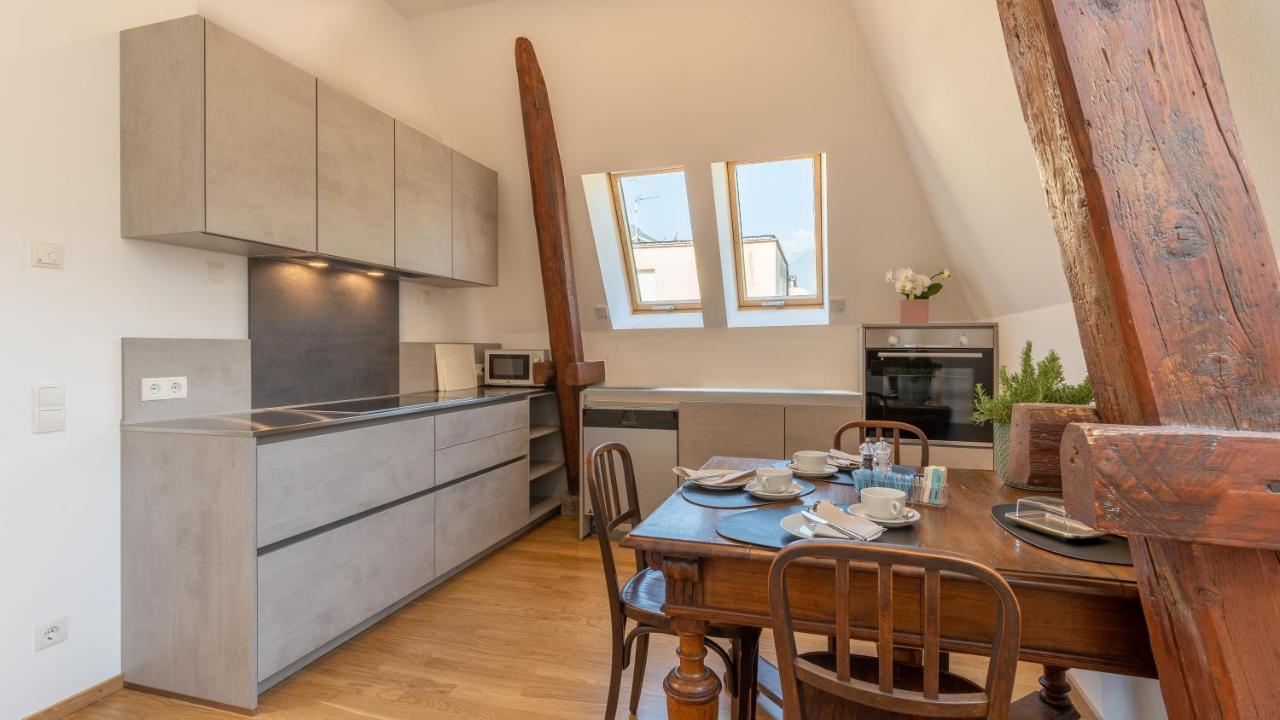 Villa Stubai - Penthouse In The Heart Of Мерано Екстериор снимка