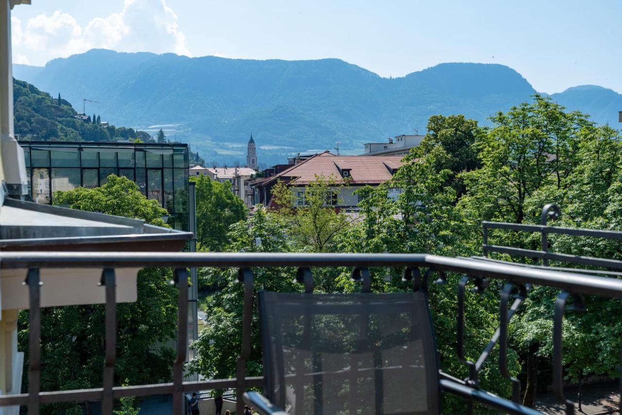 Villa Stubai - Penthouse In The Heart Of Мерано Екстериор снимка